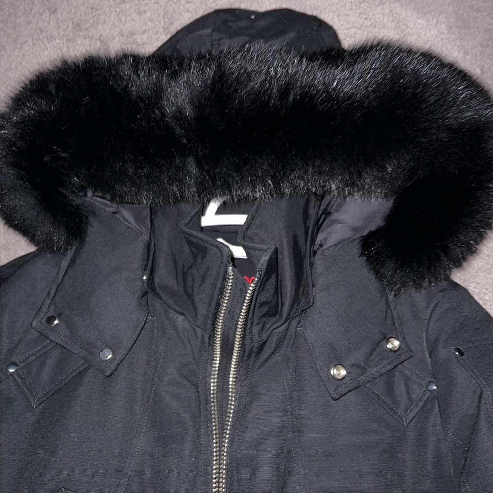 Moose Knuckles ballistic bomber with Black fur trim

Size Large

Like new